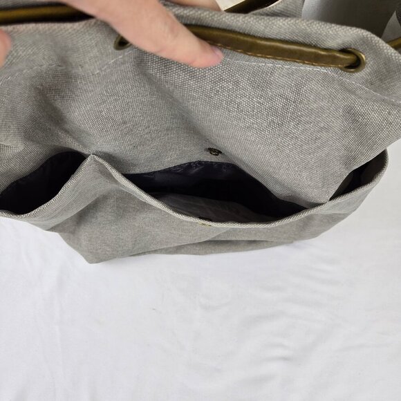 Field & Co Leeds Canvas Backpack "Bob Dylan Rough & Rowdy Ways World Tour 21-24" - Picture 4 of 11